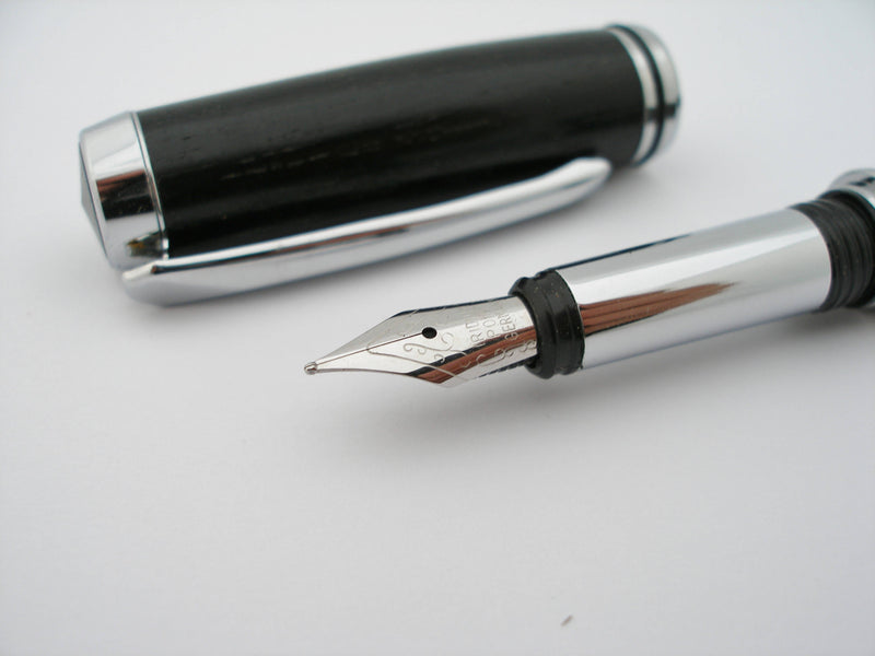 Bog Oak Handcrafted Pen - Fountain & Ballpoint