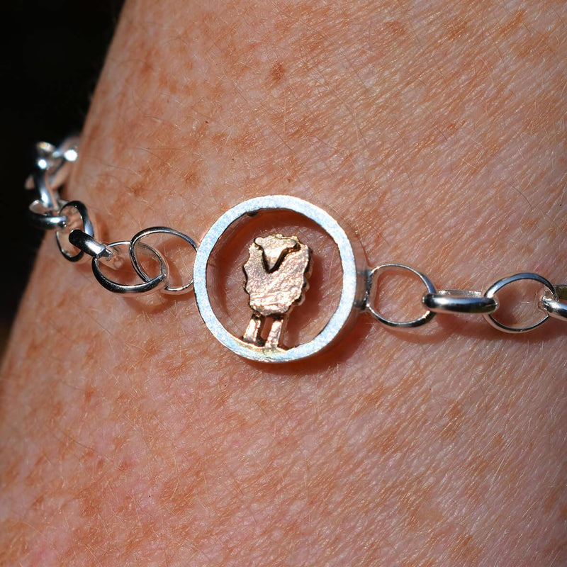 rose gold sheep bracelet, sheep bracelet, sheep bangle, sheep jewellery, rose gold sheep, gold sheep jewellery, gold sheep gift, sheep present for daughter