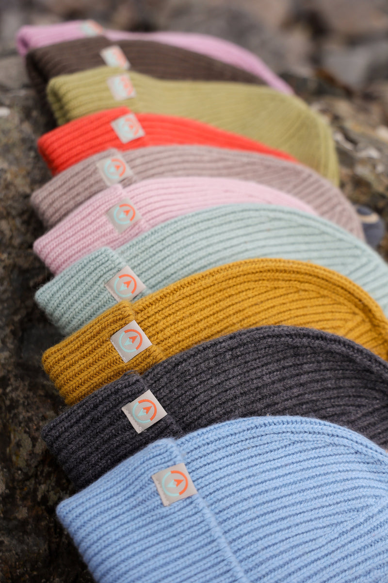 Malin Cashmere + Merino Mix Ribbed Beanie - Coral