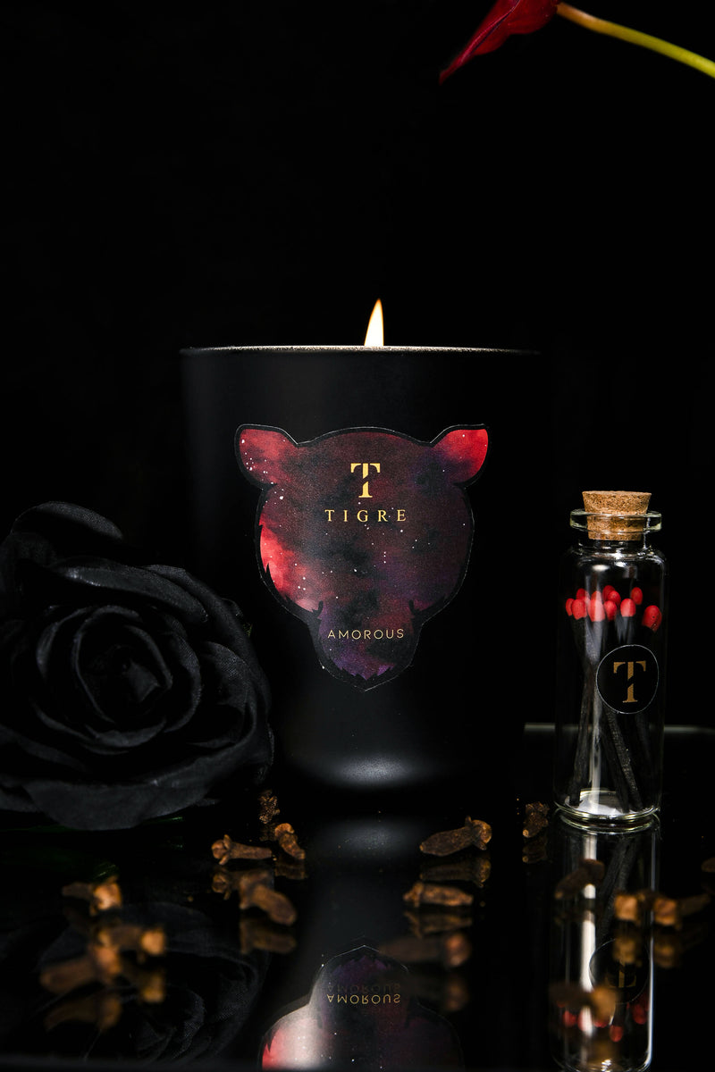 AMOROUS Candle