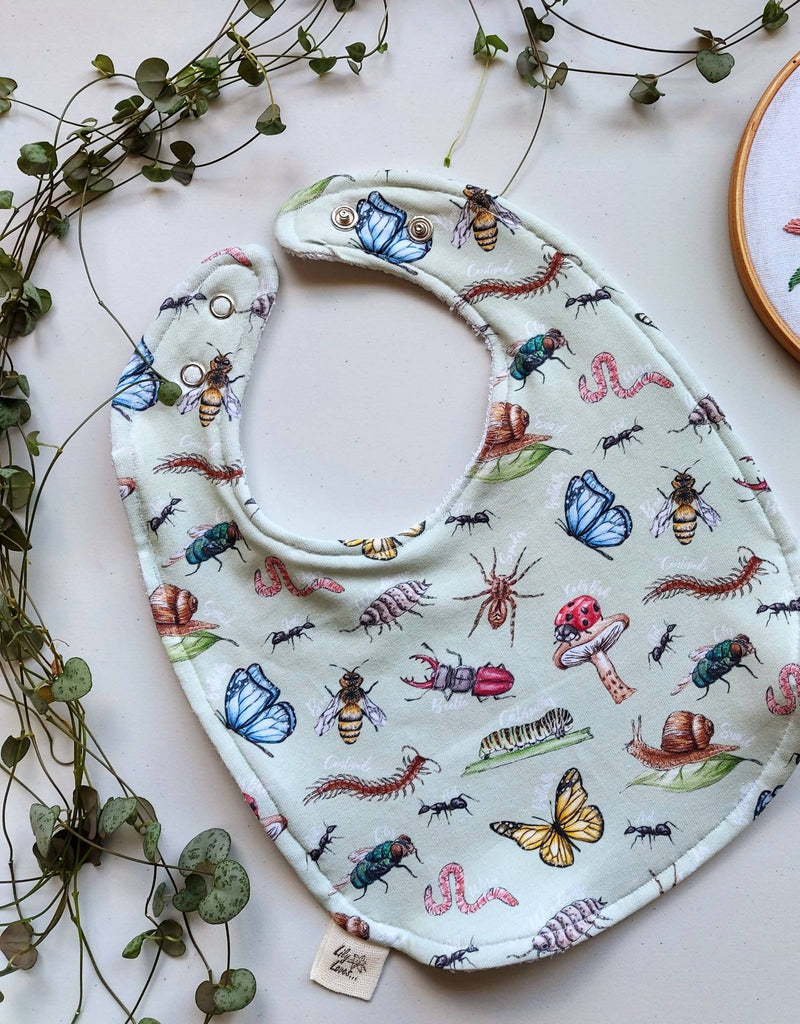 Grow With Me Bib - Traditional style