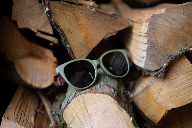 Made with a sustainable speckled wheatstraw or coffee residue frame and walnut wood temples, it's lightweight, comfortable and eco-friendly. Available in charcoal, olive green, coffee and mint frames and fitted with UV400 polarised lenses in smoke, mirrored rose pink and mirrored honey, they are a natural, biodegradable alternative to plastic sunglasses.