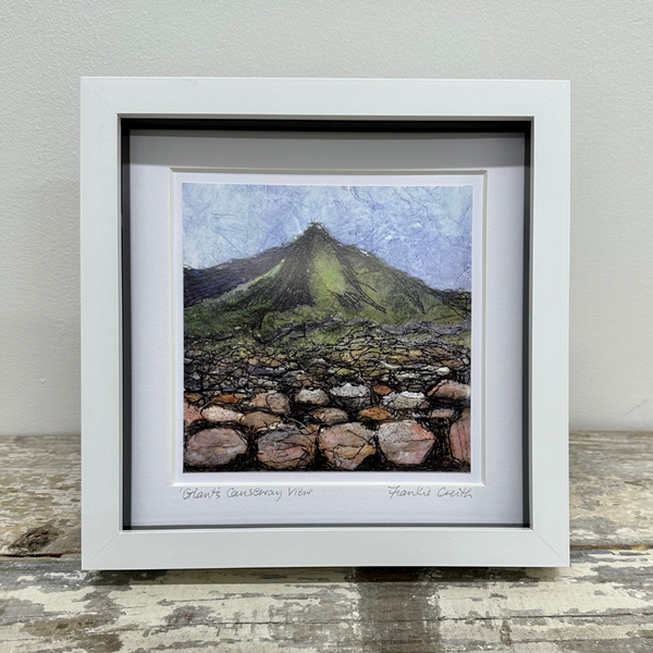 GIANT'S CAUSEWAY VIEW Box Framed Print